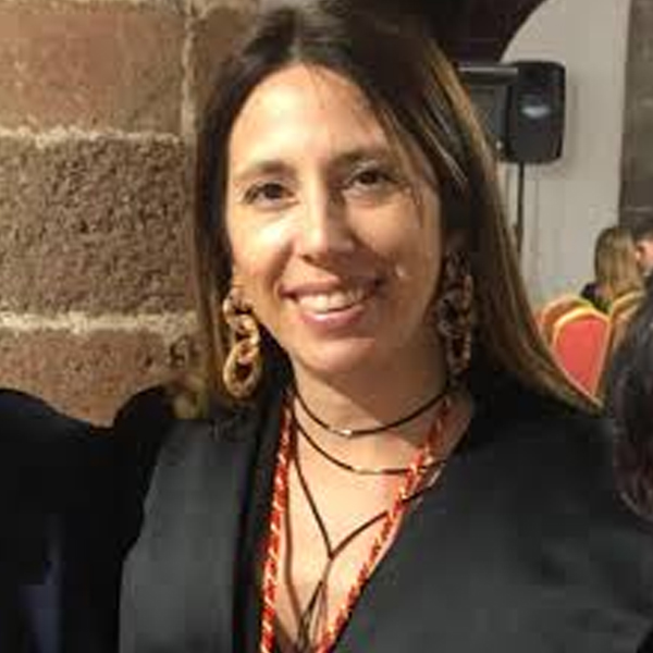 Dª. Paola María Matassa