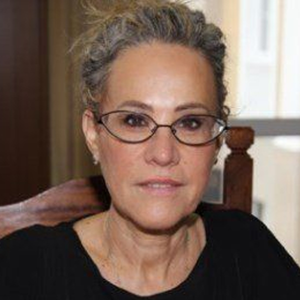 Dª. Rosa Mary Callero Cañada